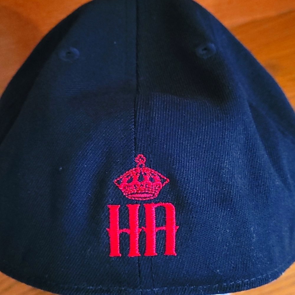 Fitted baseball cap - Picture 3 of 4